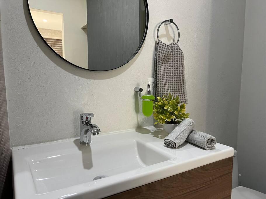 Apartamento Depa Boho Al Sur Pet Friendly Piscina Gym Sala De Cine Guadalajara Exterior foto
